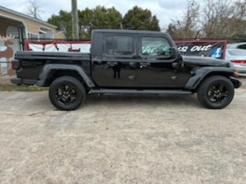2021 Jeep Gladiator Sport S's photo