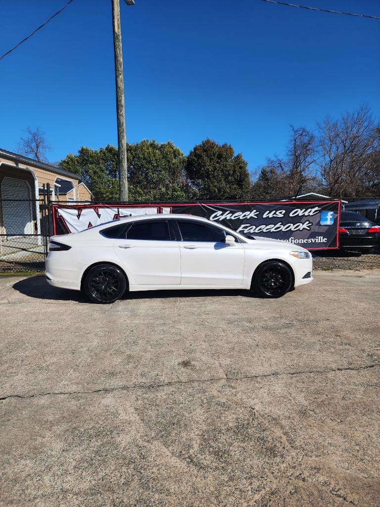 2014 Ford Fusion SE