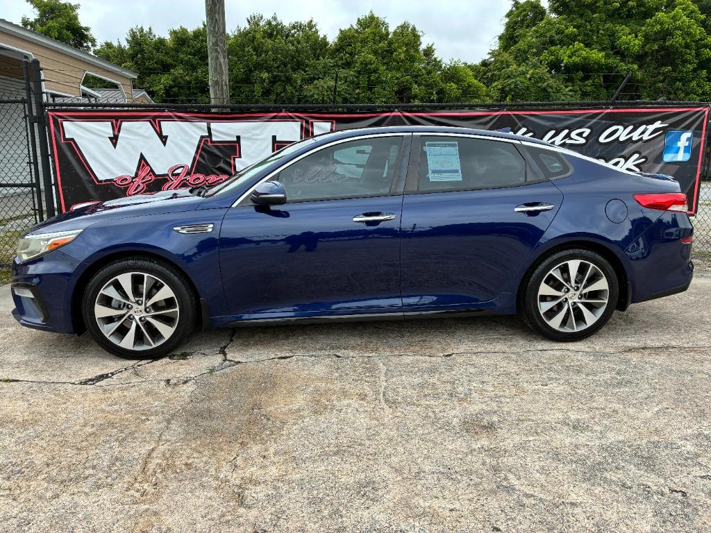 2019 Kia Optima S AT's photo