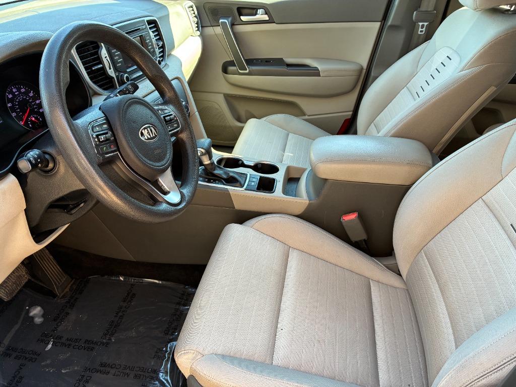 2017 Kia Sportage LX - Photo 8
