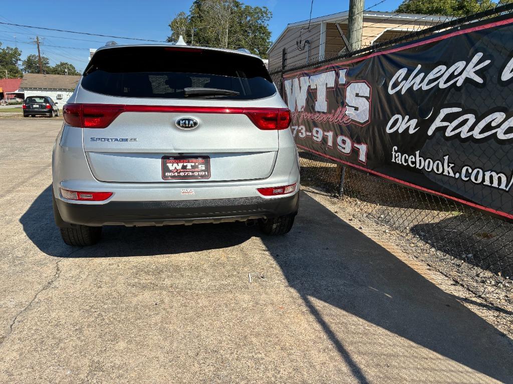 2017 Kia Sportage LX - Photo 6