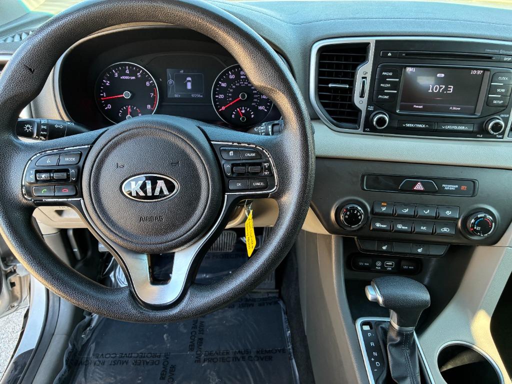 2017 Kia Sportage LX - Photo 7